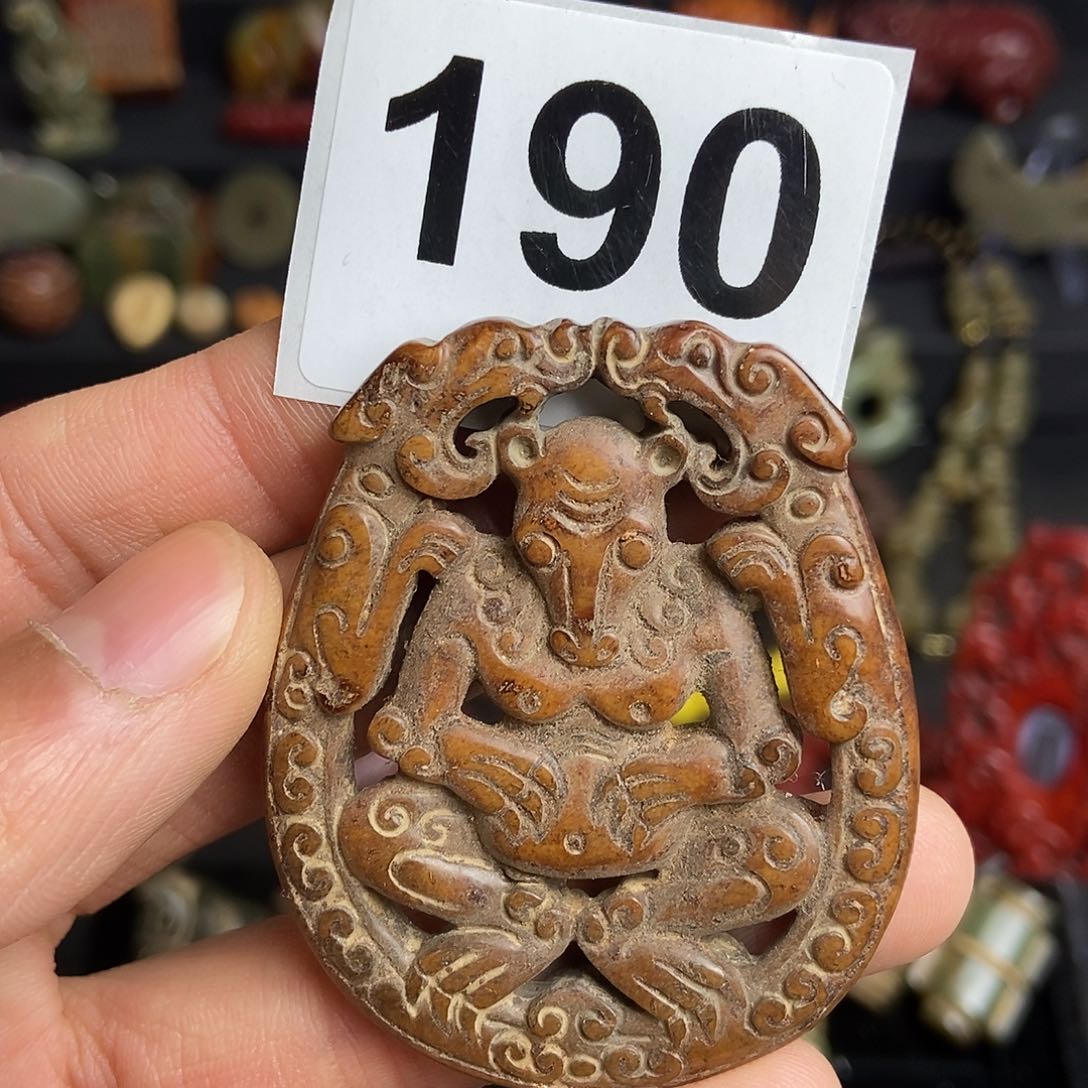 和田玉（糖玉）饰品未镶嵌