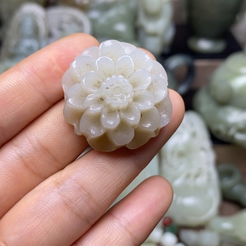 未镶嵌和田玉挂件