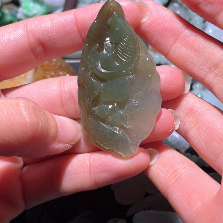 【闪购商品】翡翠颈饰未镶嵌天然翡翠