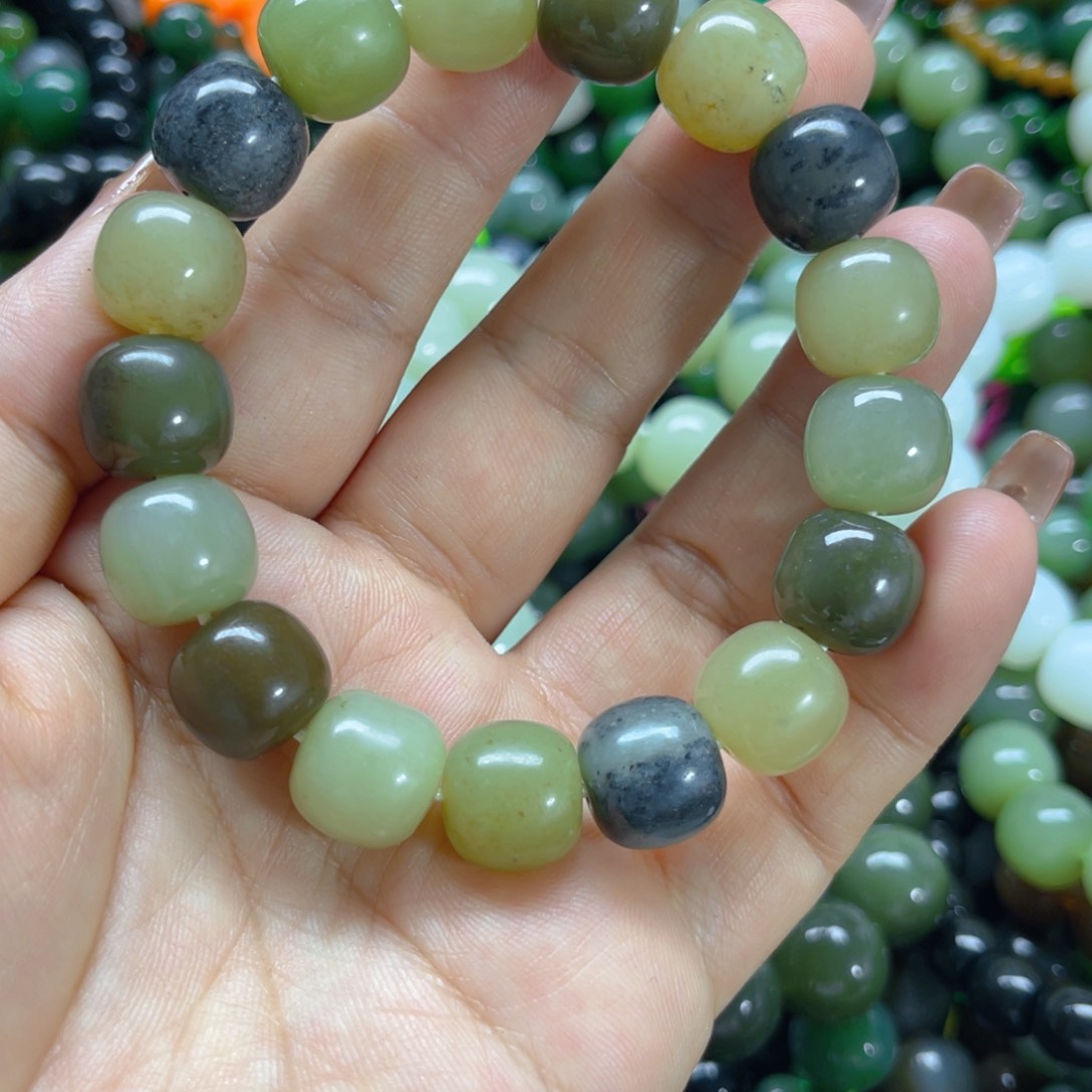未镶嵌手链和田玉