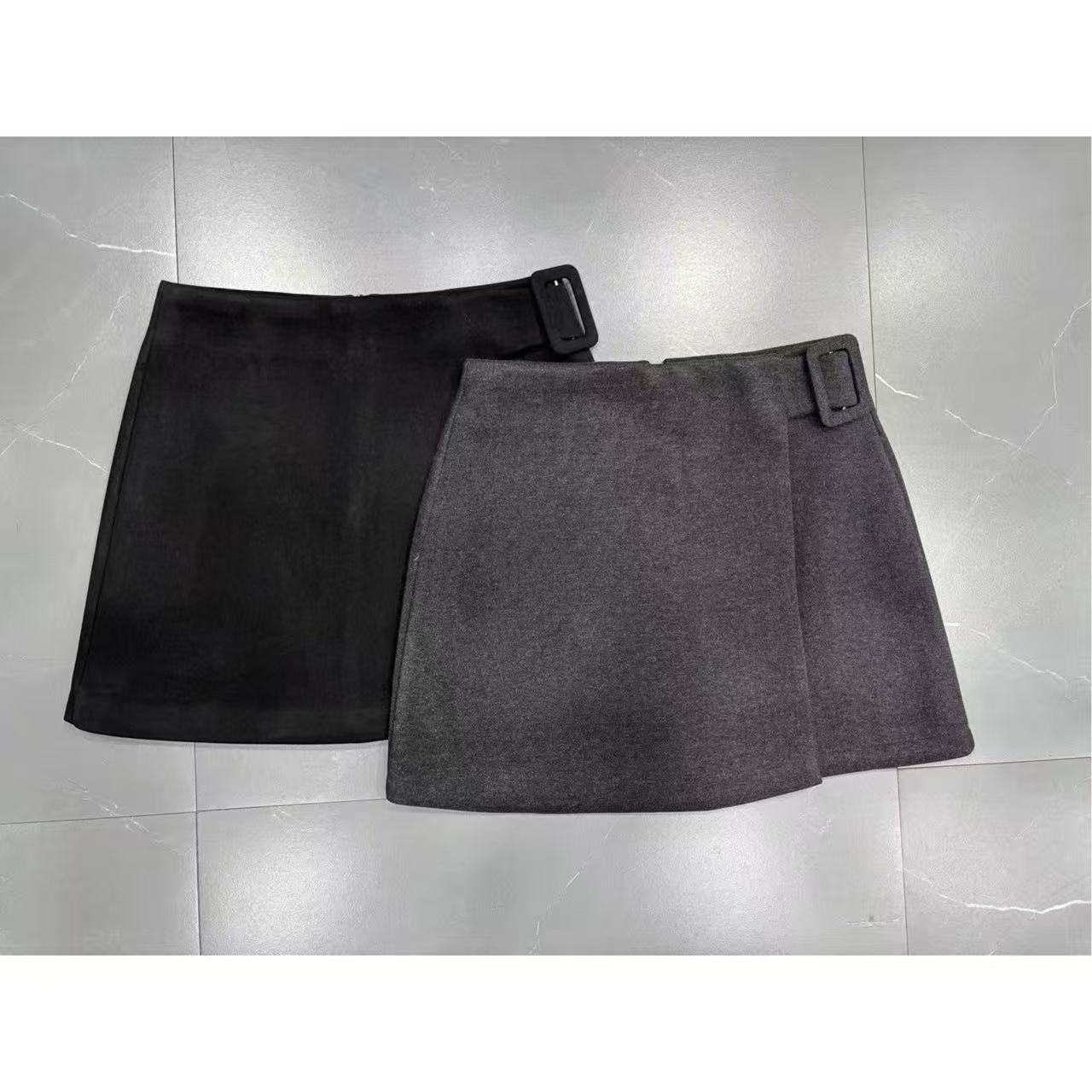 【新品 】高腰毛呢半身裙