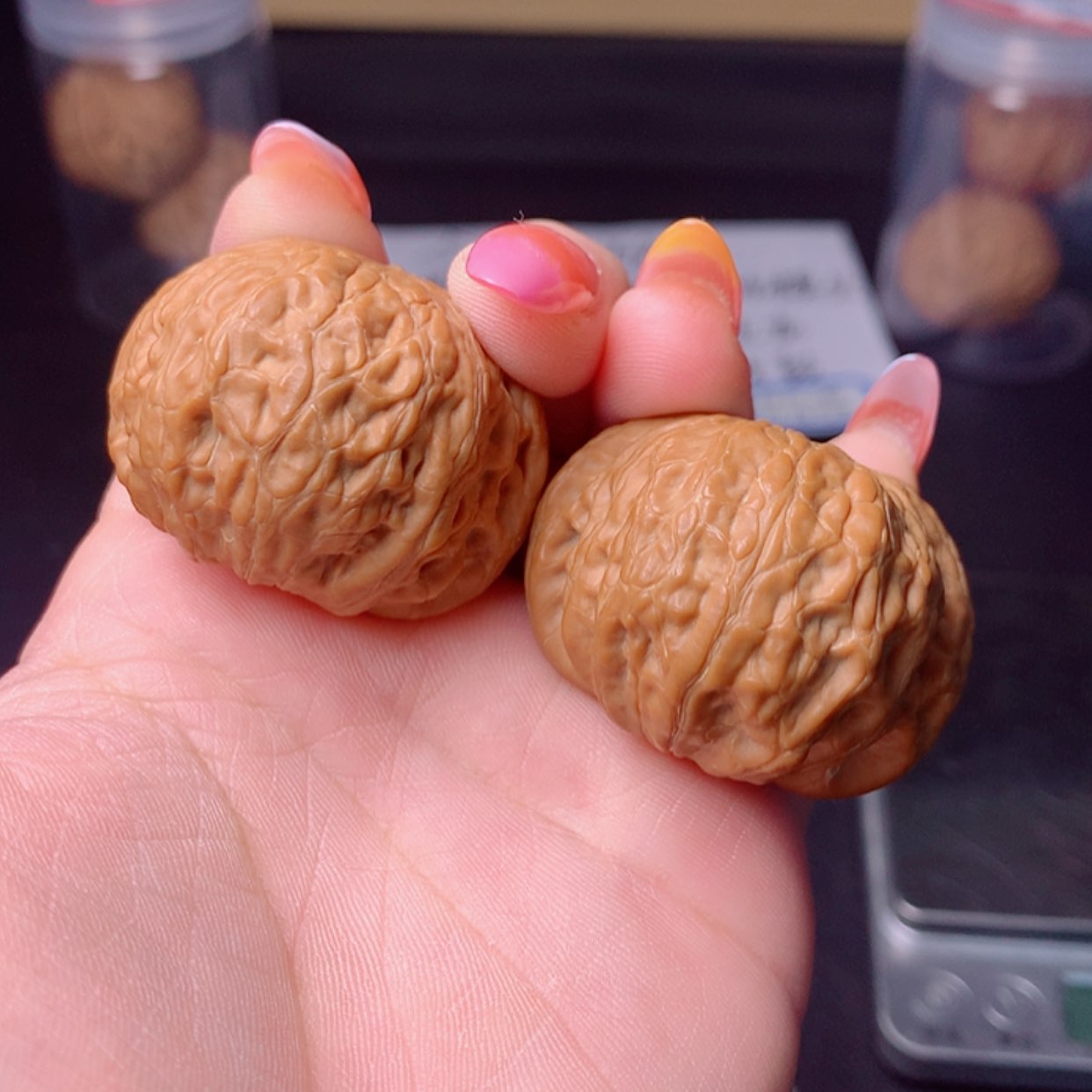 【闪购商品】文玩核桃把件40➕铁锤妹妹