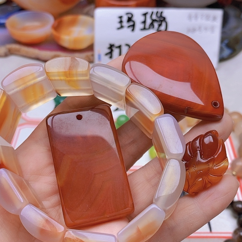 【闪购商品】玛瑙/玉髓未镶嵌珠宝半成品等****天