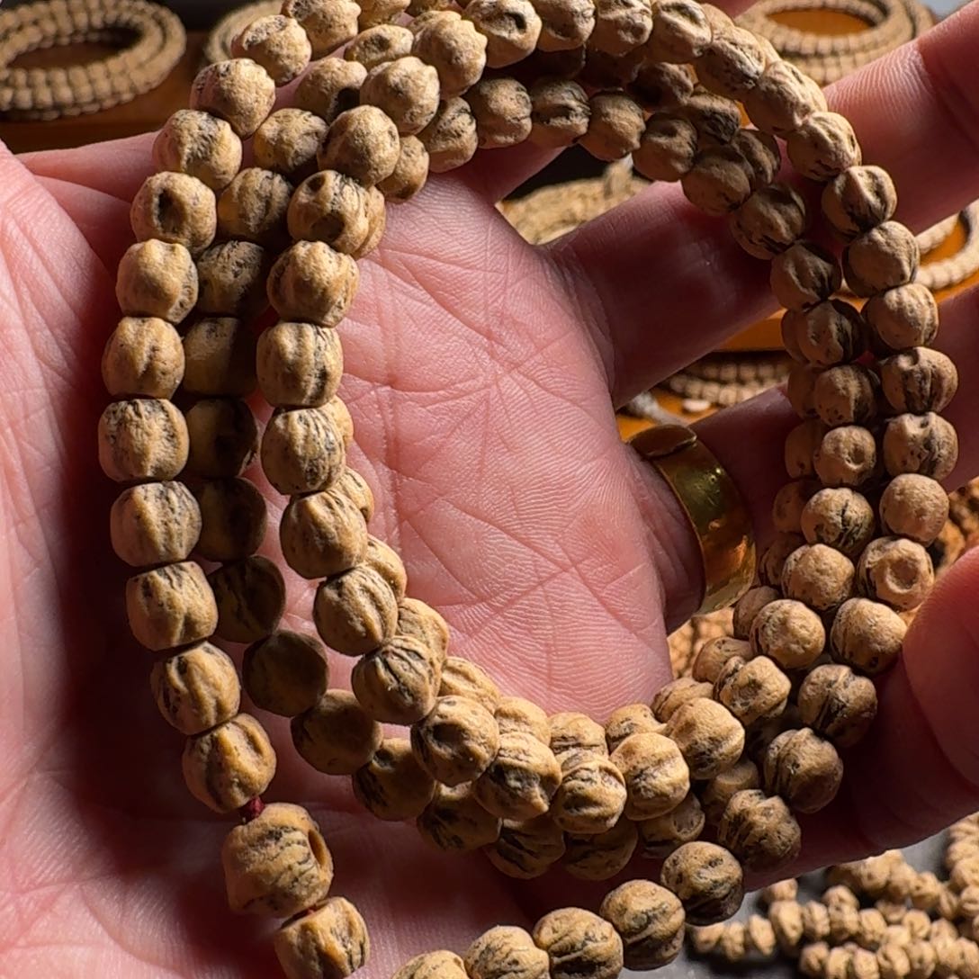 柏香籽/百香籽手串6毫米