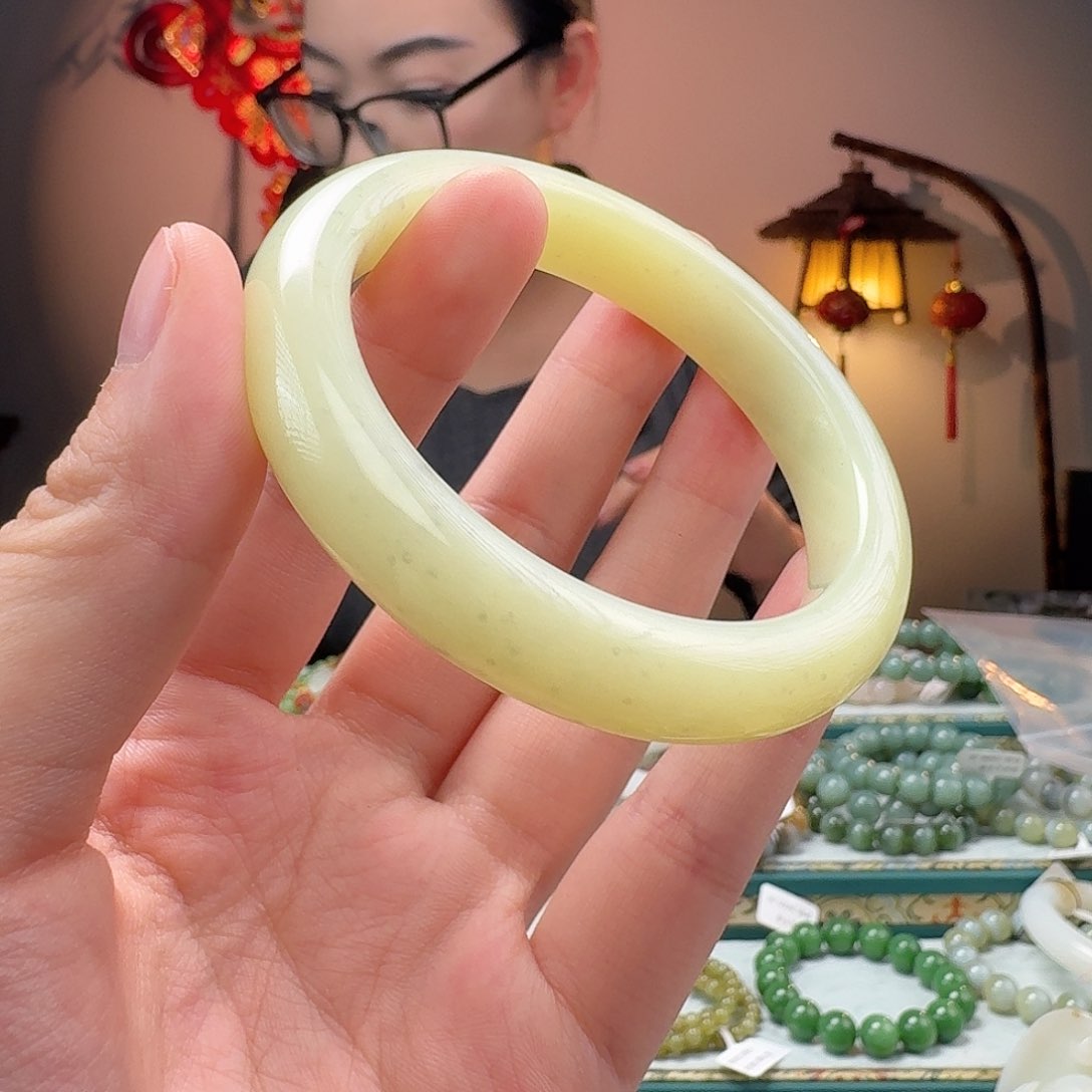 和田玉55.2圈口11未镶嵌