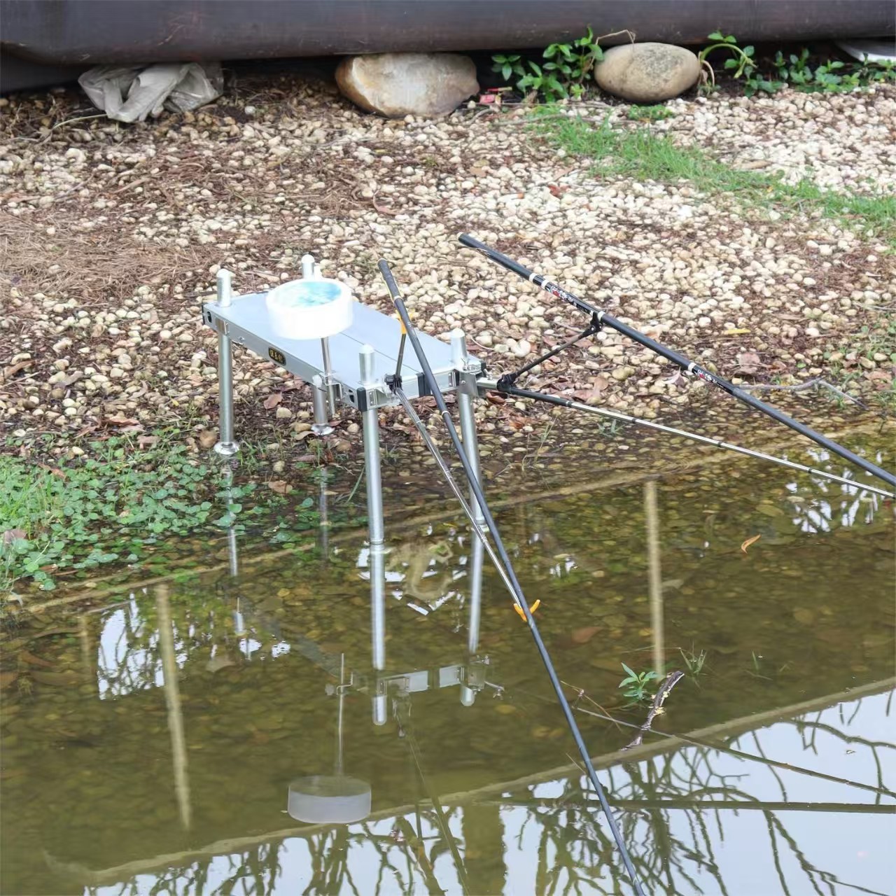 渔乐纪银白色32加粗腿多功能垂钓超轻加长野钓迷你折叠钓凳