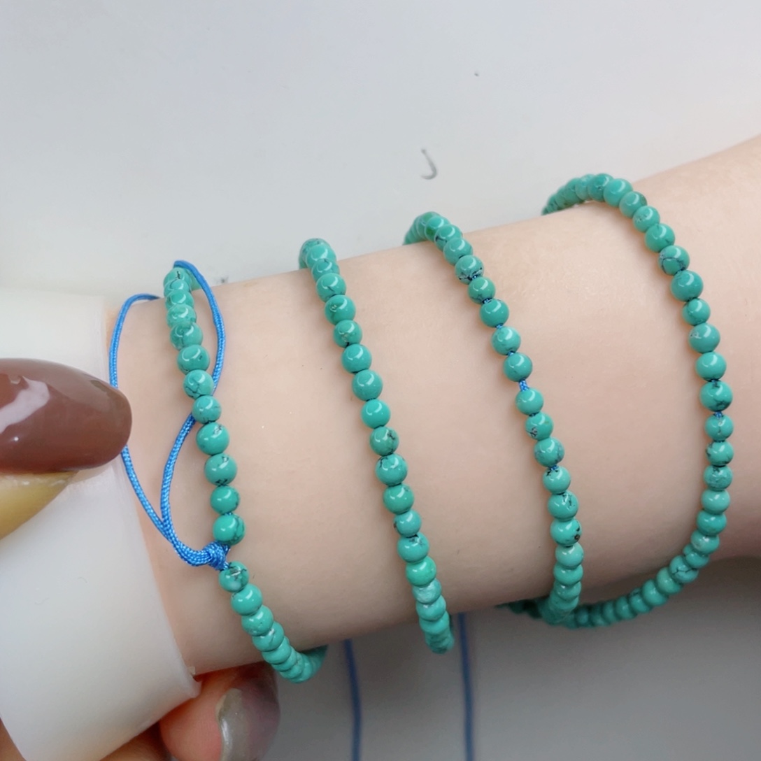 绿松石颈饰未镶嵌