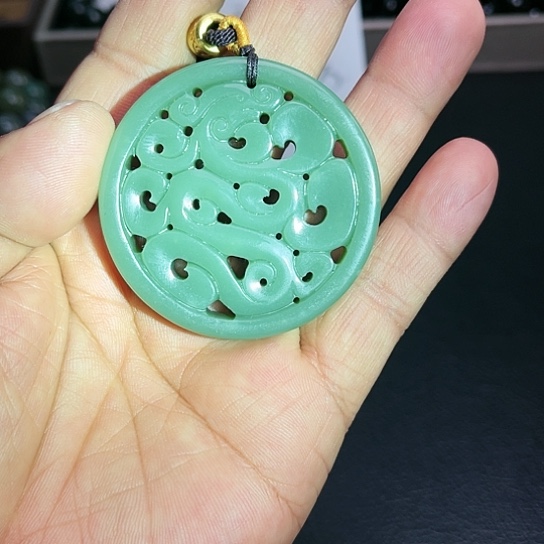 和田玉（碧玉）吊坠俄料未镶嵌