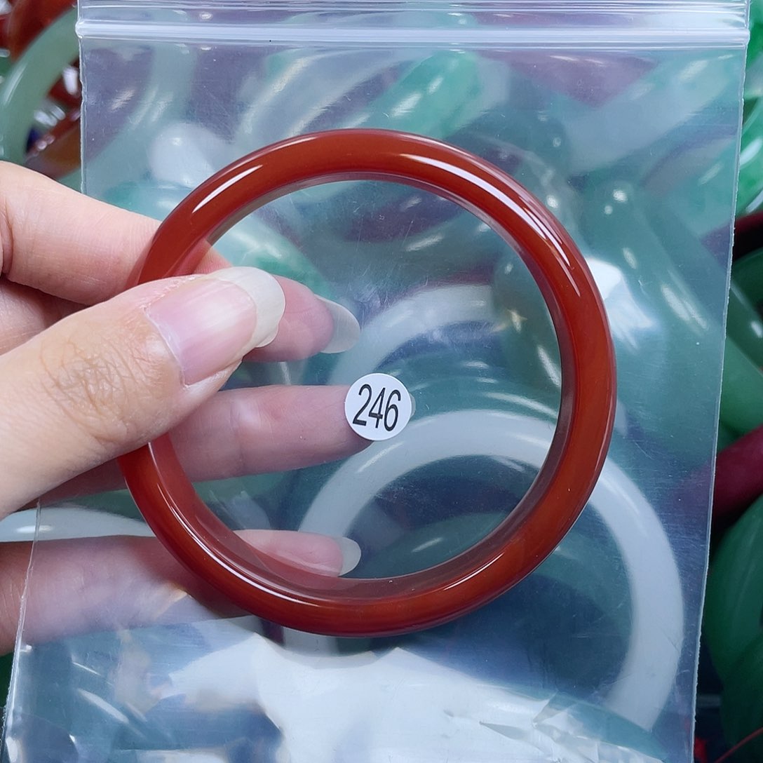 石英质玉手镯未镶嵌61