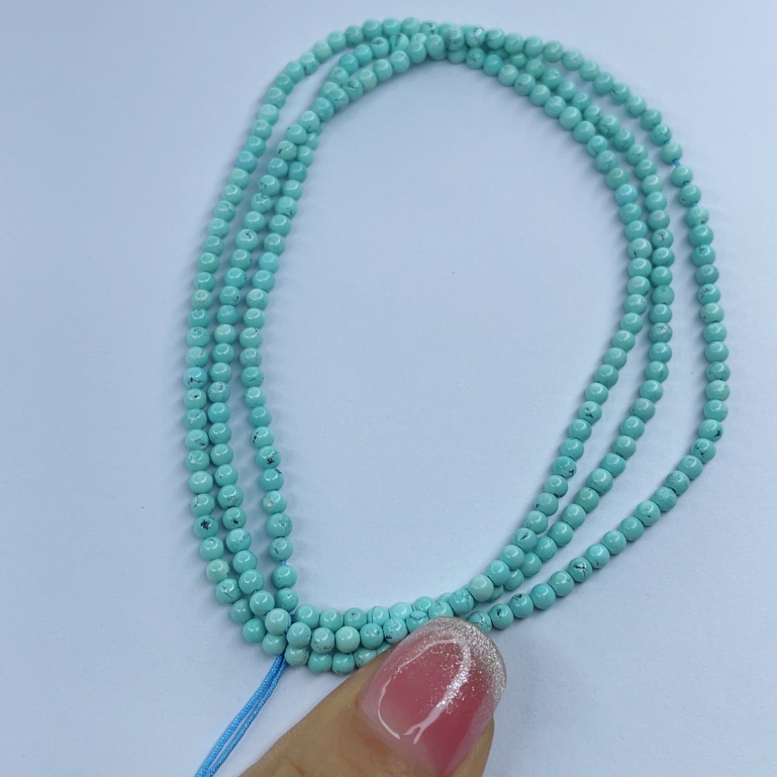 绿松石颈饰未镶嵌