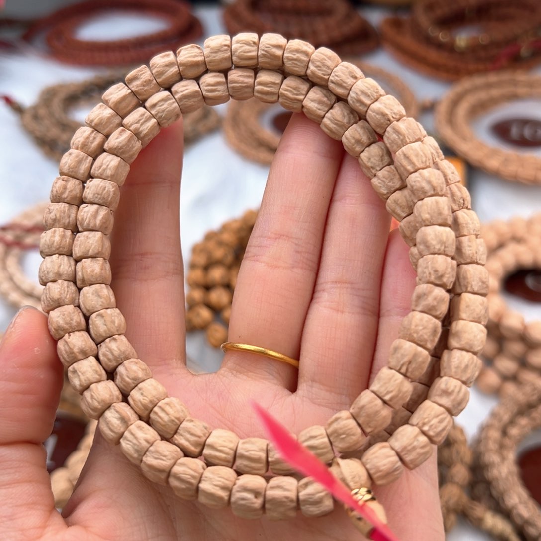 柏香籽/百香籽吊坠