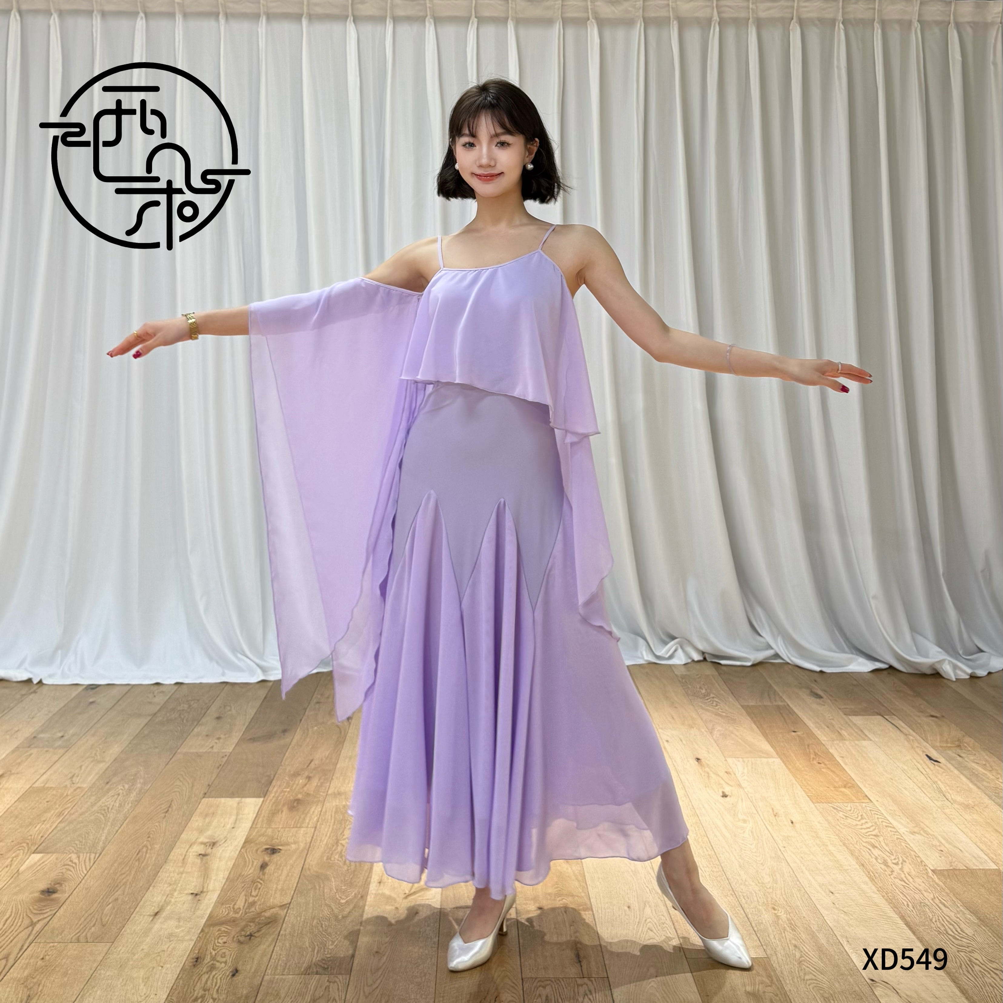 西朵舞服飘逸夏款吊带大袖飘摩登舞服连衣裙大裙摆表演裙XD549