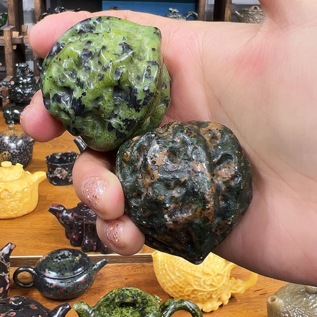 港***盾福利茶空间天然原石