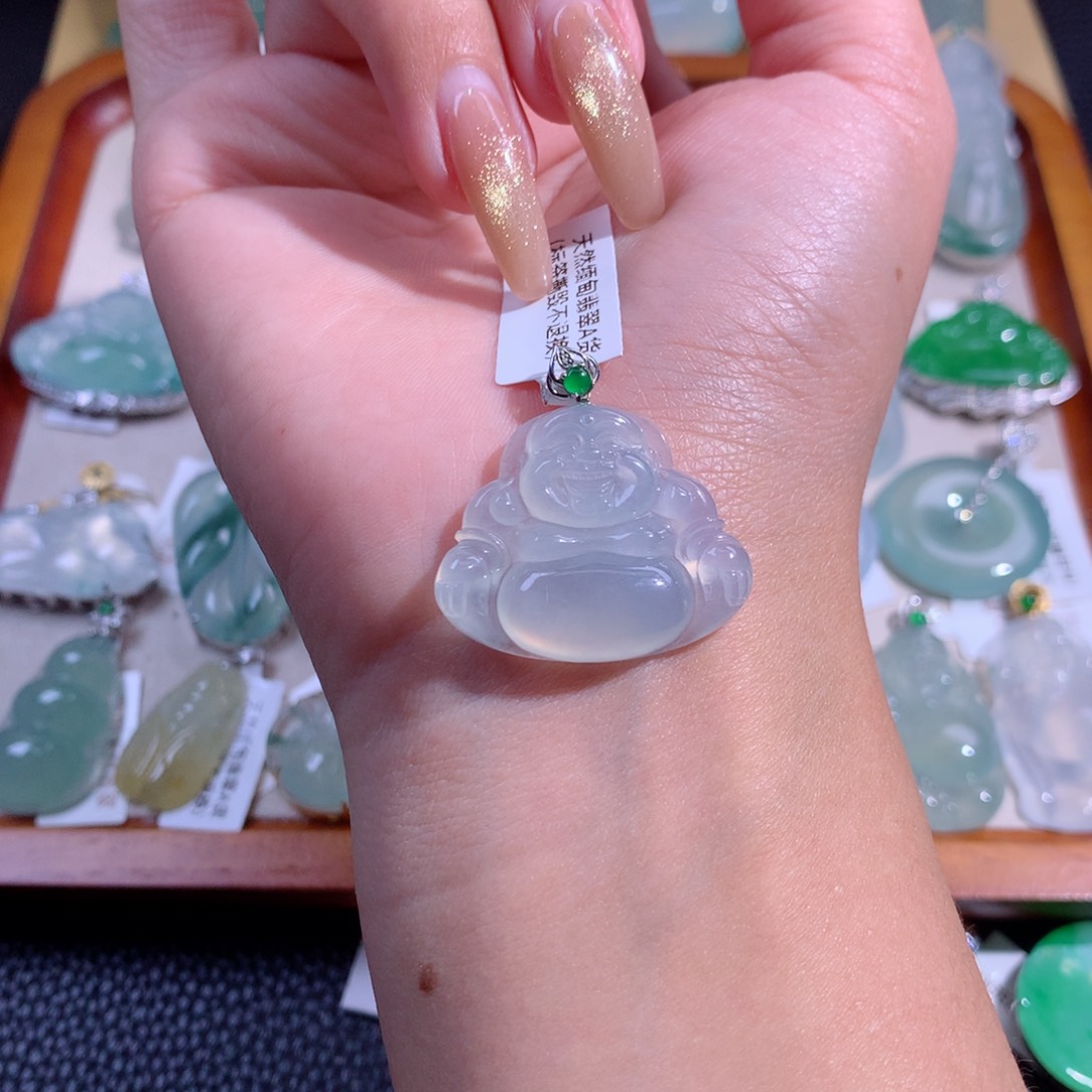 翡翠吊坠(不含链)18K金镶嵌