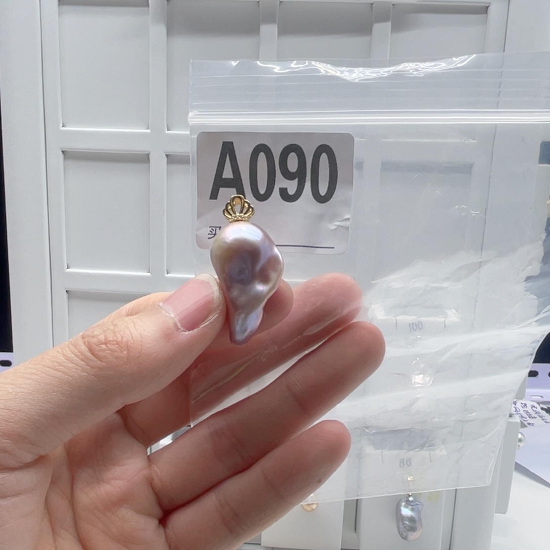 淡水珍珠颈饰合金