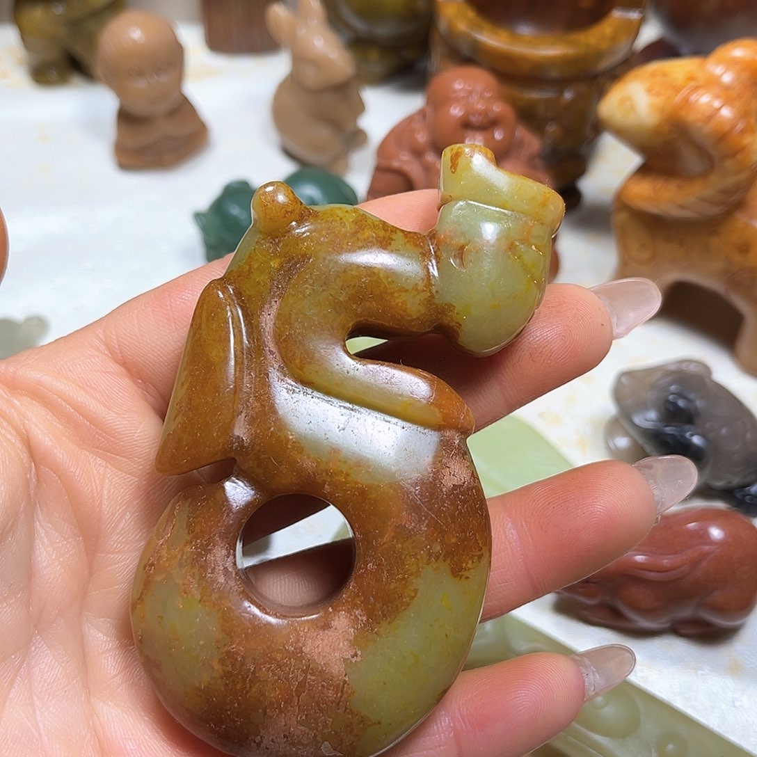 白玉菩提吊坠白玉菩提吊坠