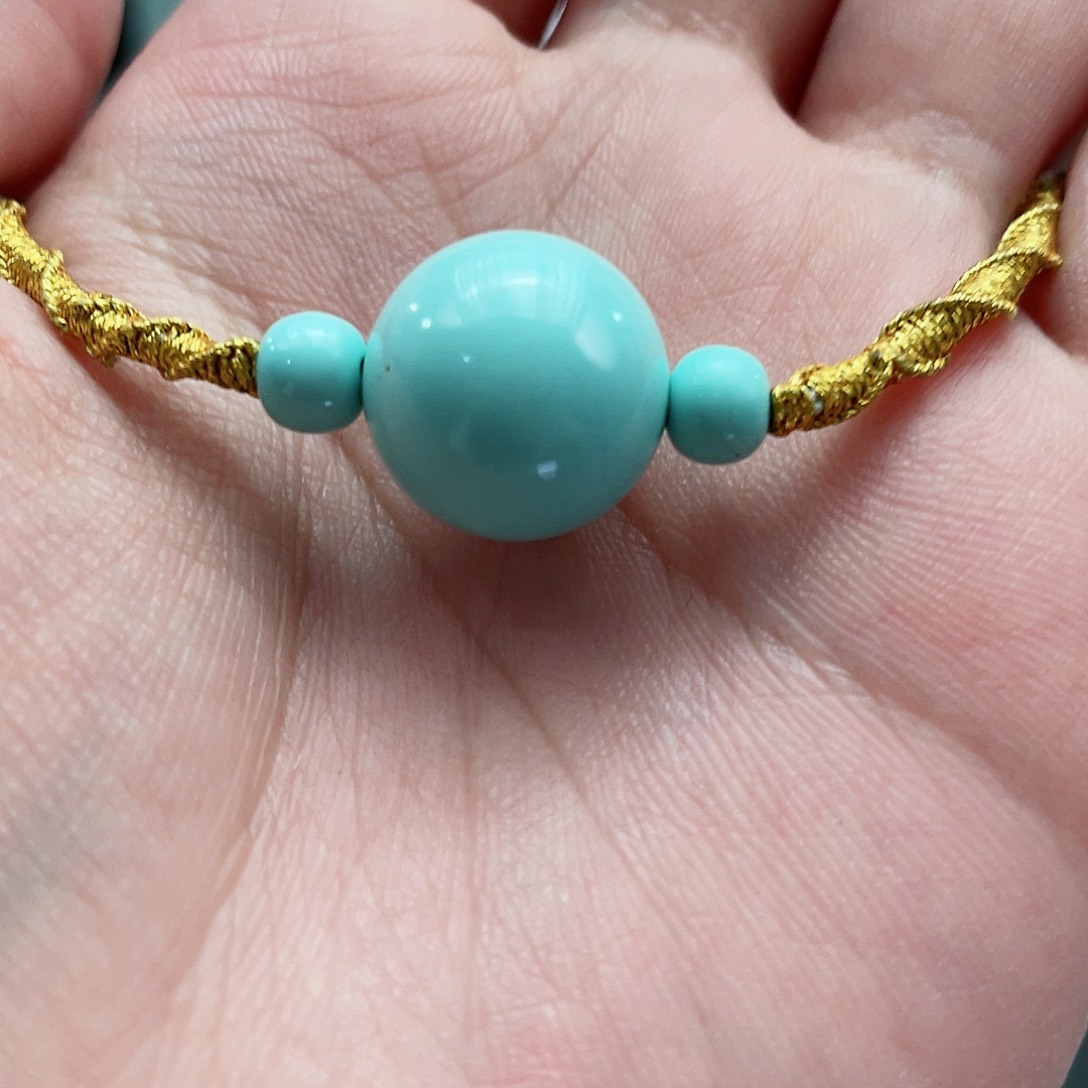 绿松石颈饰未镶嵌