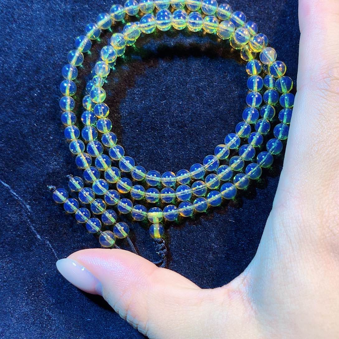 琥珀未镶嵌裸石蓝珀4mm108