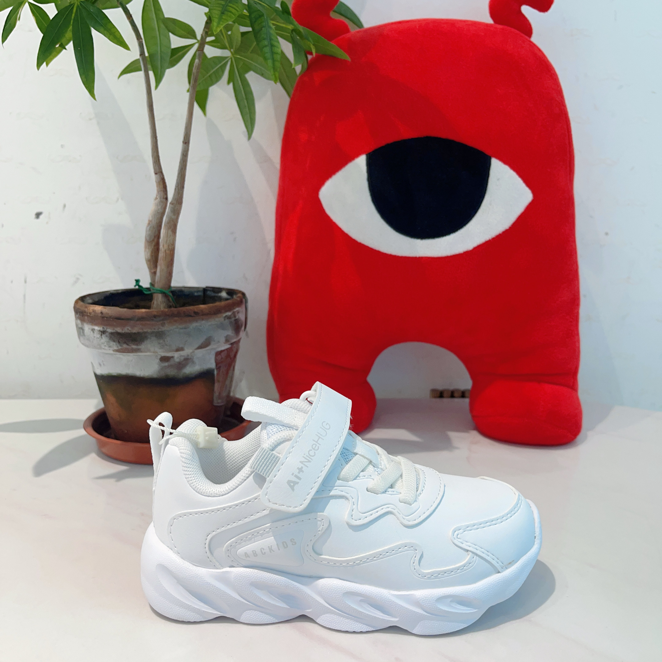Abckids童鞋秋季男童女童小白鞋皮面运动鞋轻便防水