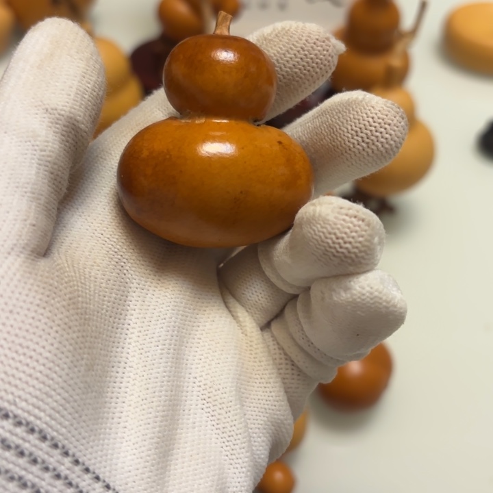 轻***奢天然手捻老皮葫芦