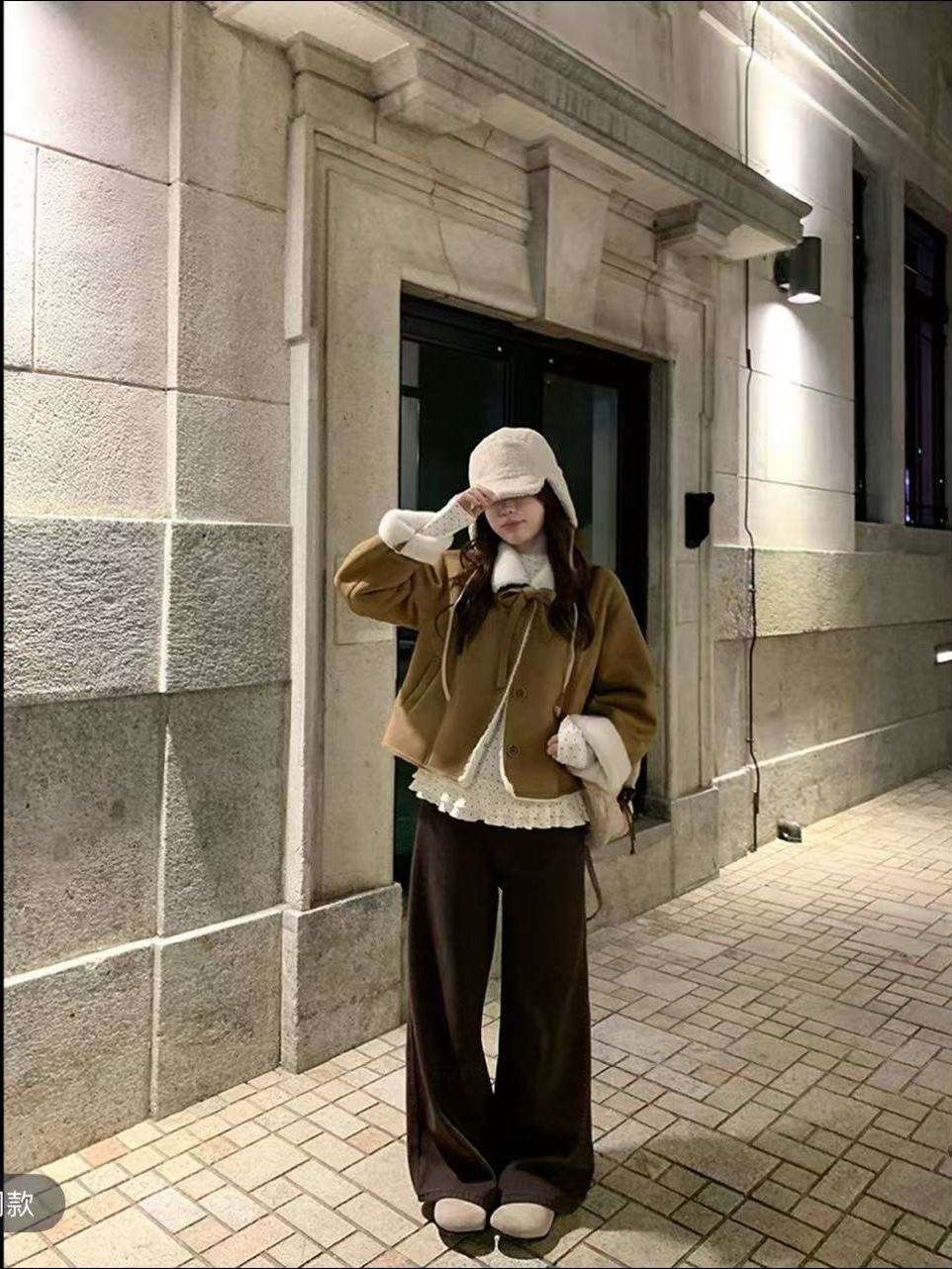 立领纯色女常规翻领复古港风长袖落肩袖短外套+内搭+裤子三件套