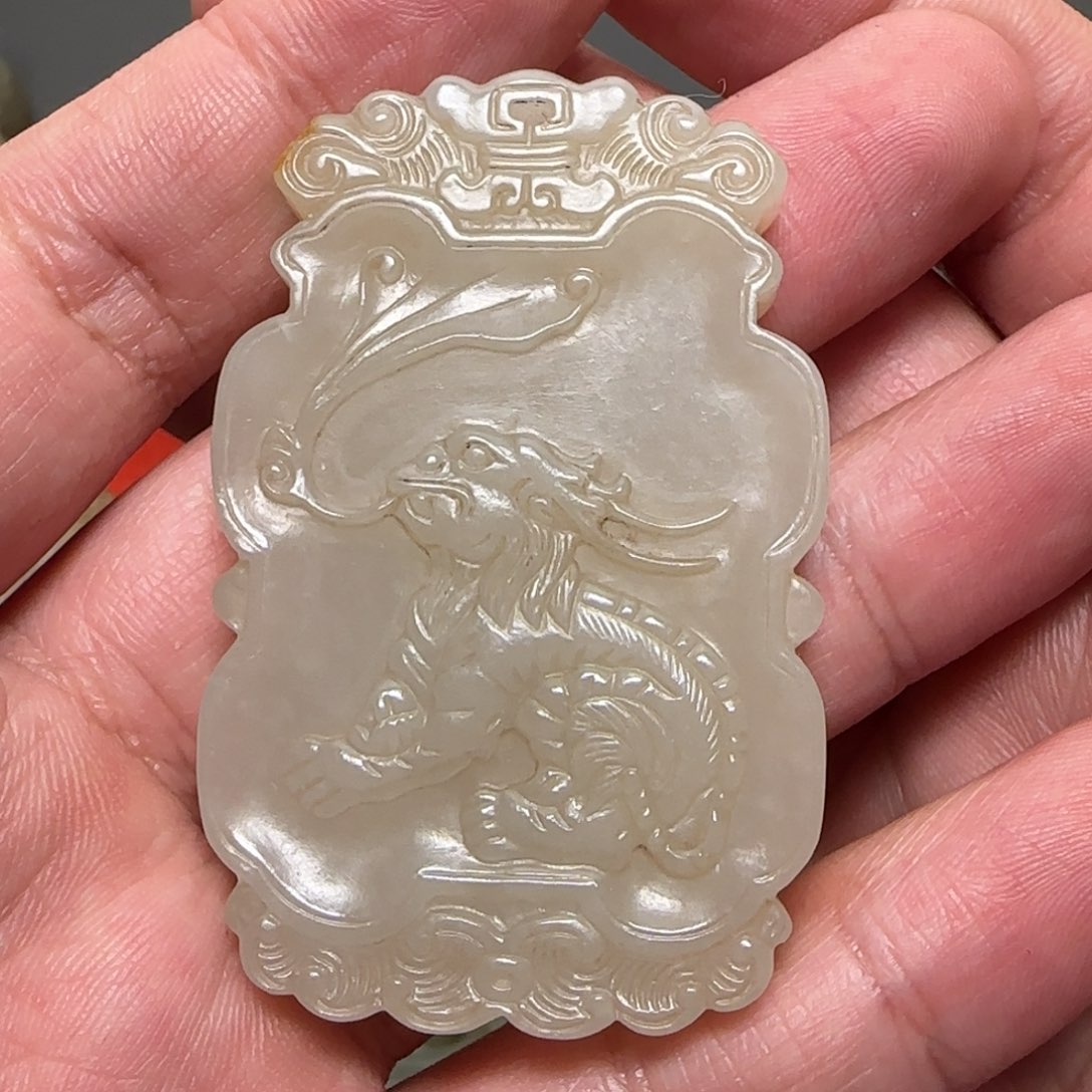 和田玉把件未镶嵌合**业