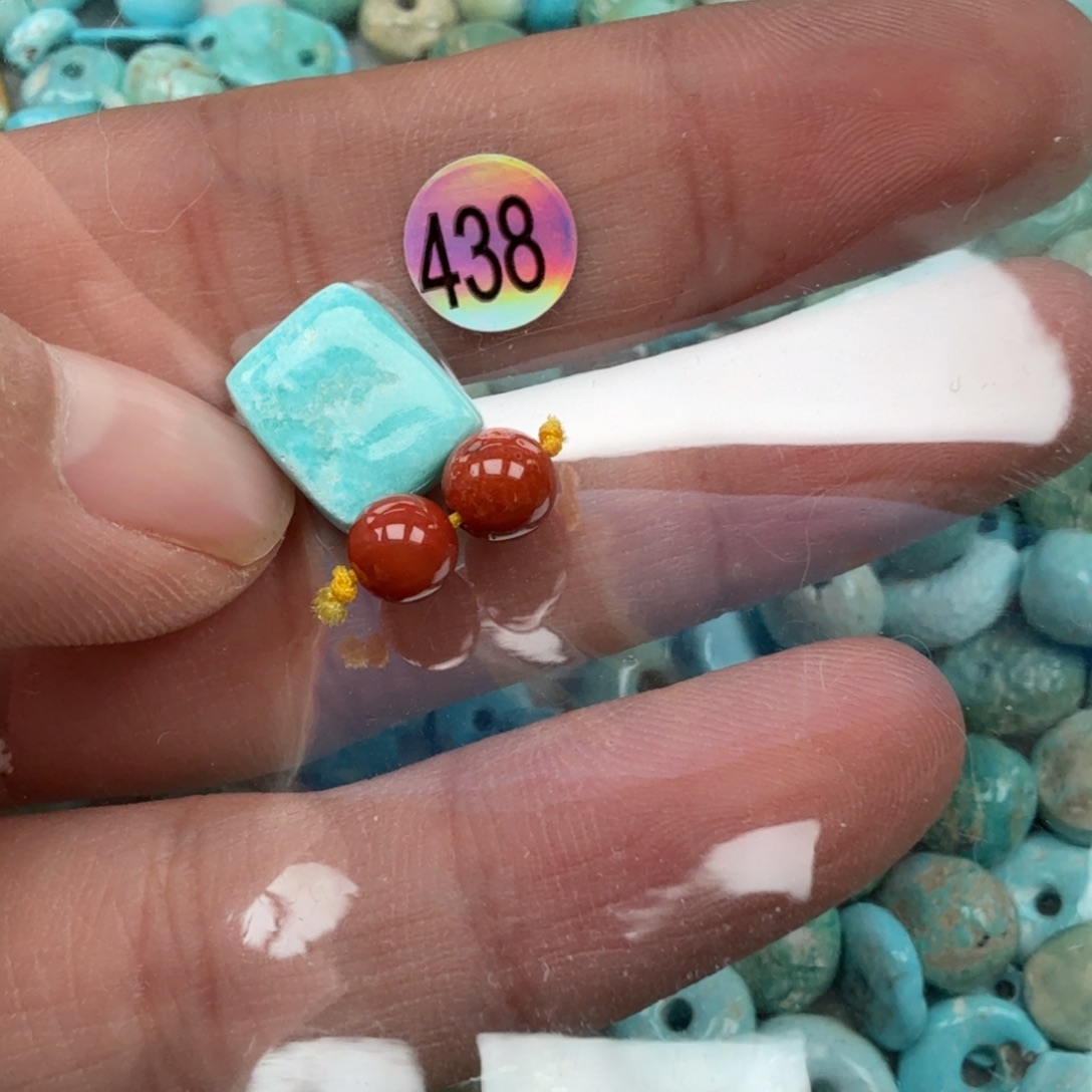 南红玛瑙未镶嵌珠宝奇石