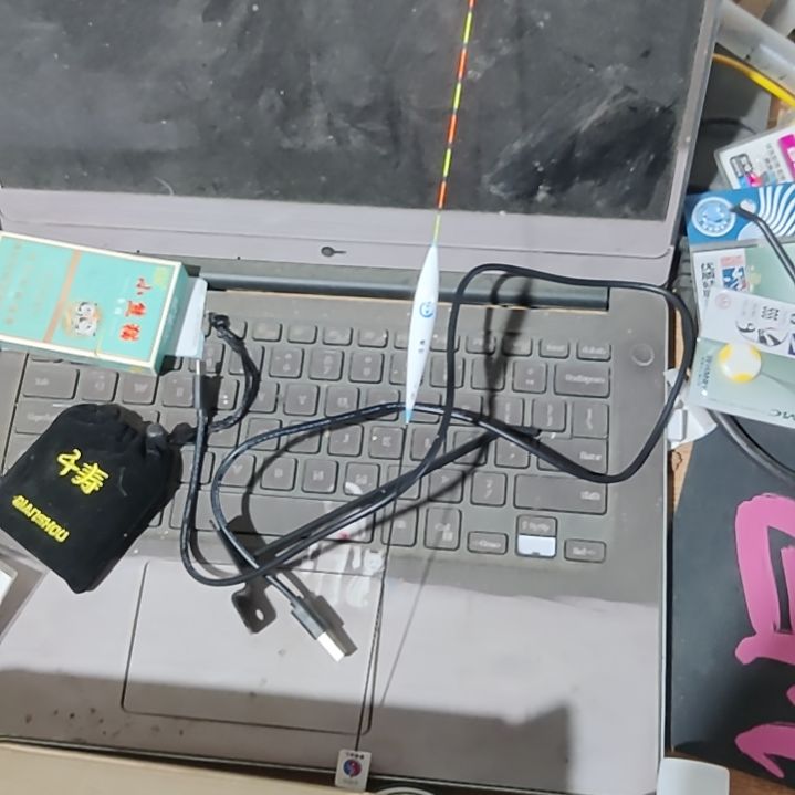 小生羽毛浮漂发一支15.8瑕疵