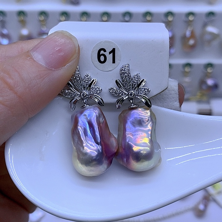 颈饰未镶嵌淡水珍珠