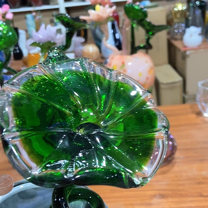 琉璃大荷叶绿色花器
