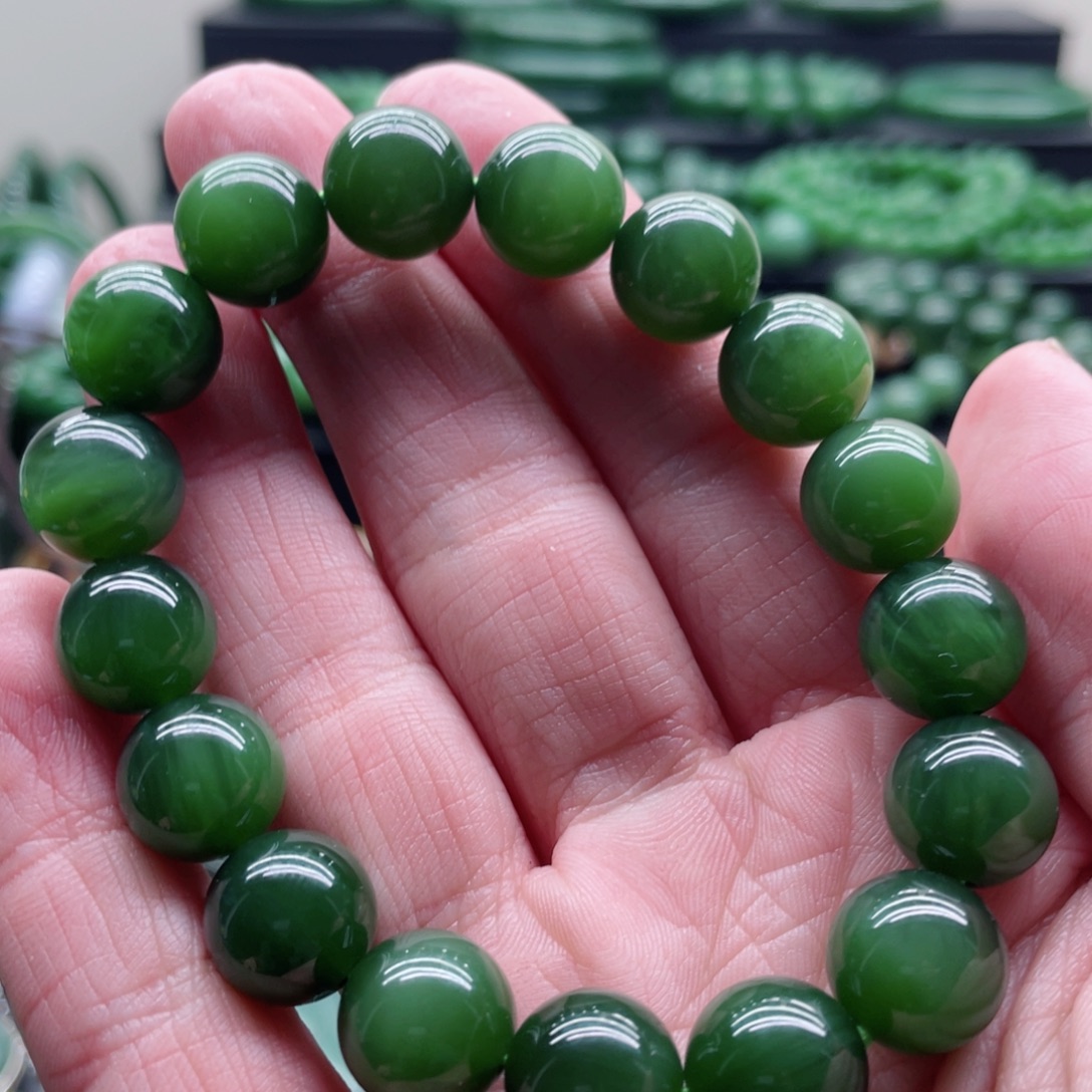 和田玉（碧玉）未镶嵌手链12mm菠菜绿微猫肉底
