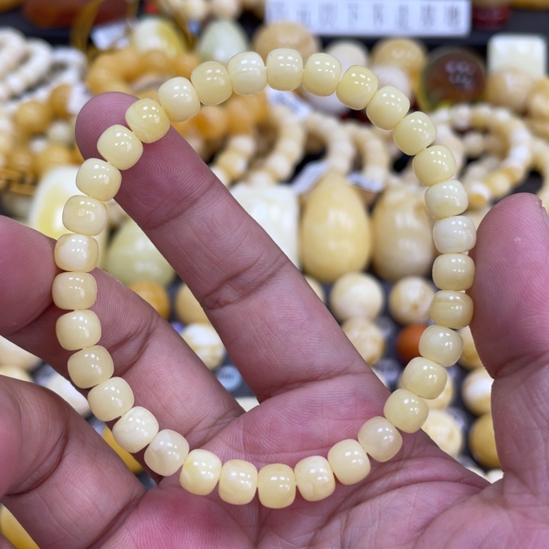 未镶嵌琥珀珠宝奇石6.5mm