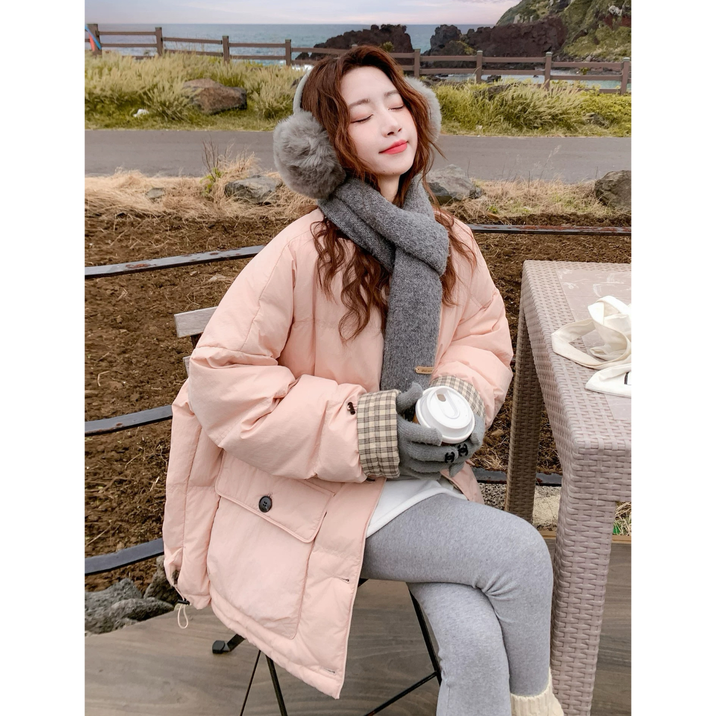 妮妮家8131冬季新款韩系甜美圆领单排扣格纹拼接羽绒服外套
