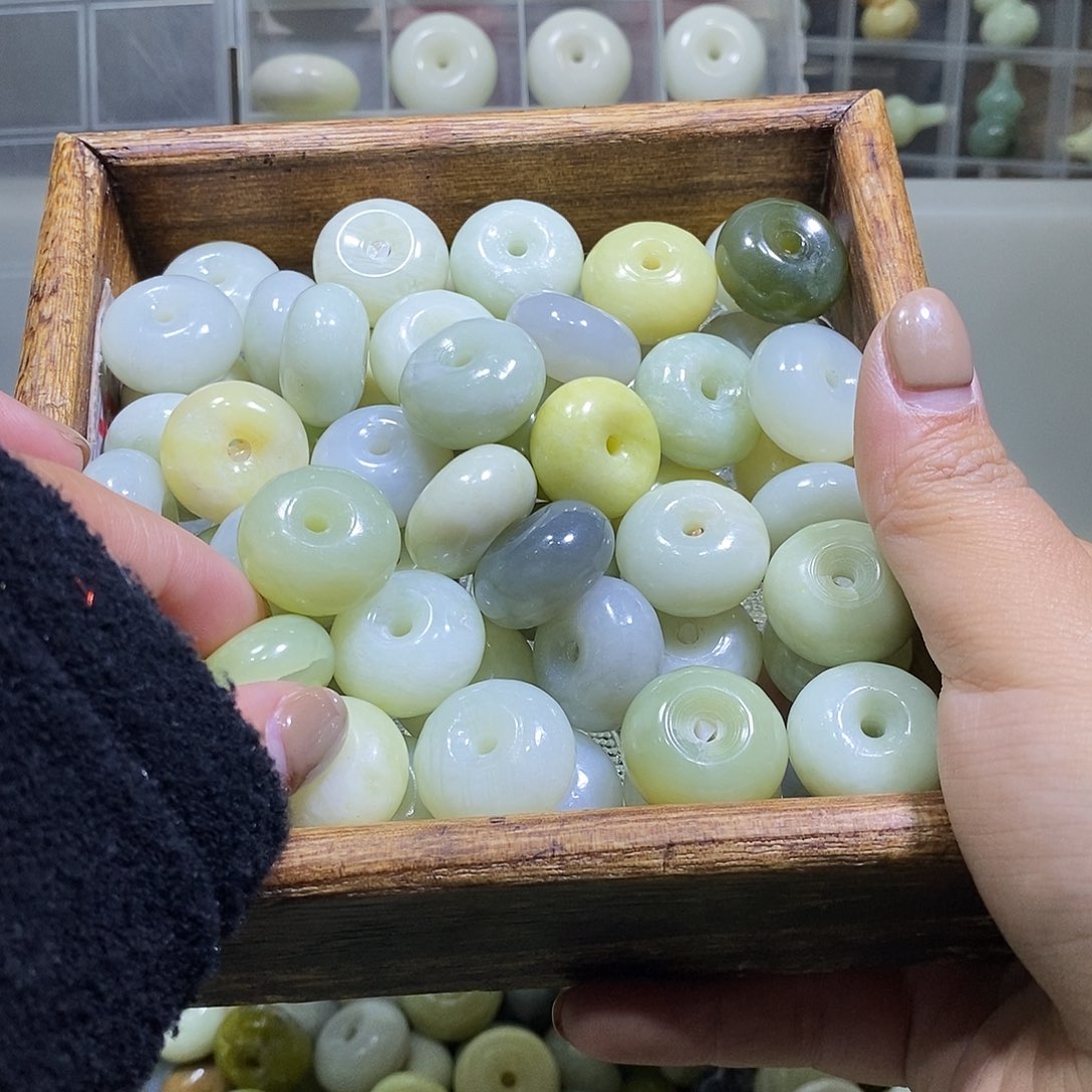 合金蛇纹石玉车挂执*354