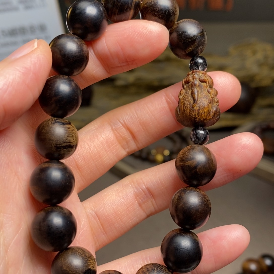 手串沉香越南芽庄帝王紫棋瘤疤1.2+貔貅沉香木雕配饰