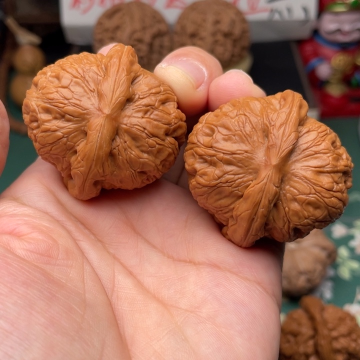 【闪购商品】把件文玩核桃Y****?41元宝棱有修