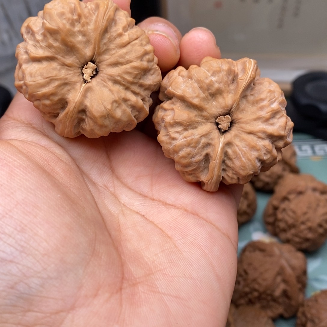 文玩核桃把件39蛤蟆头84