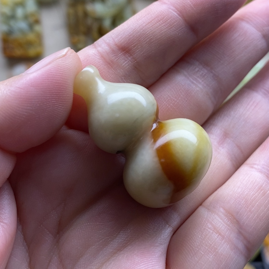 【闪购商品】未镶嵌岫玉颈饰