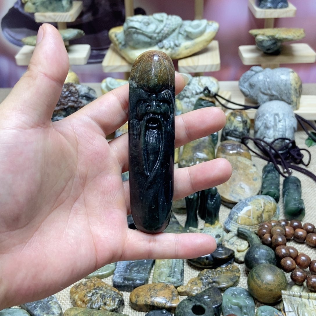 岫岩河磨玉（透闪石质玉）手把未镶嵌