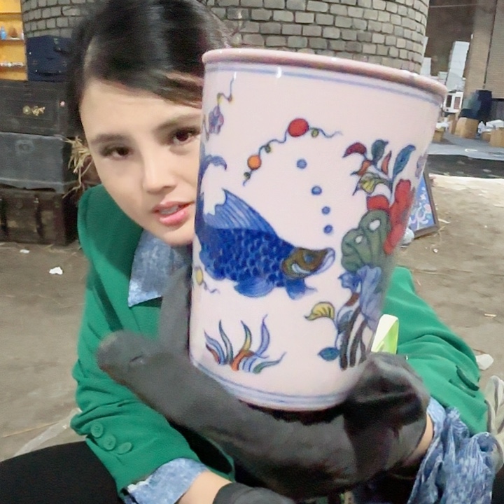 摆件景德镇高温陶瓷鱼藻纹可乐杯