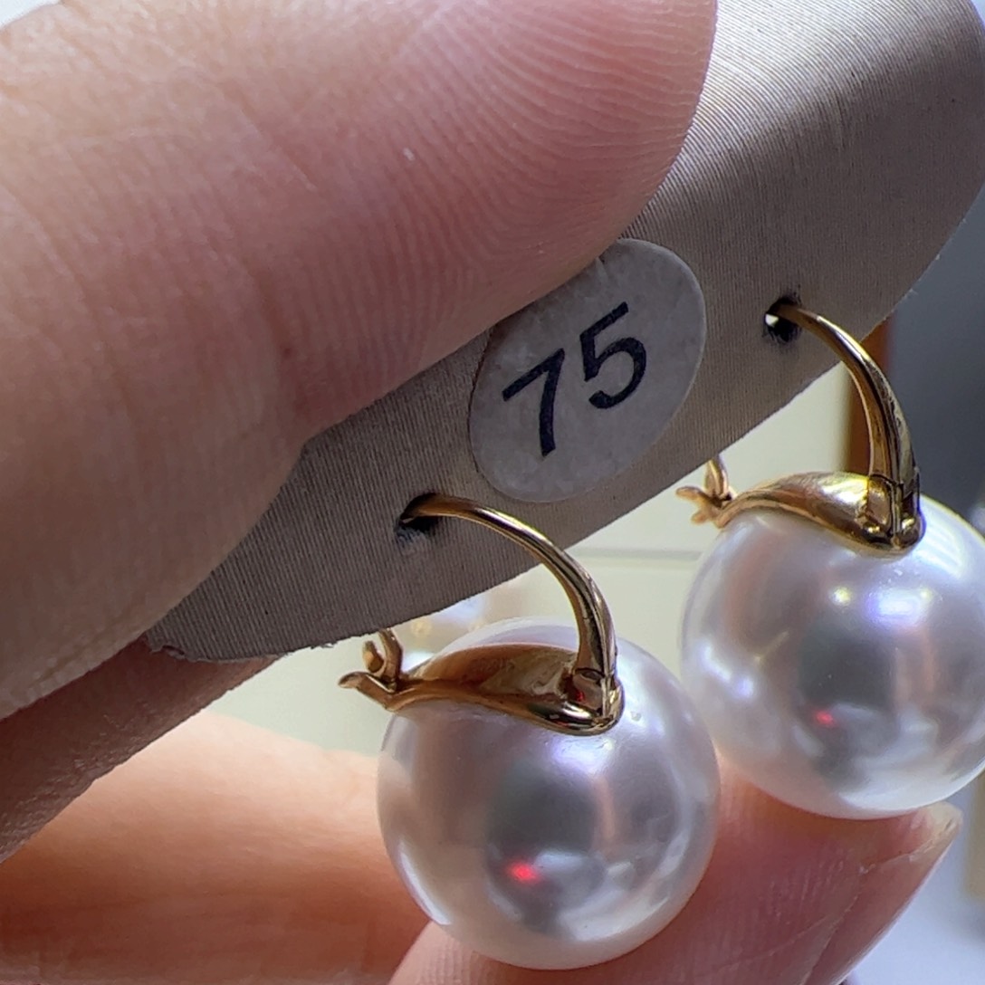 淡水珍珠耳饰18K金镶嵌