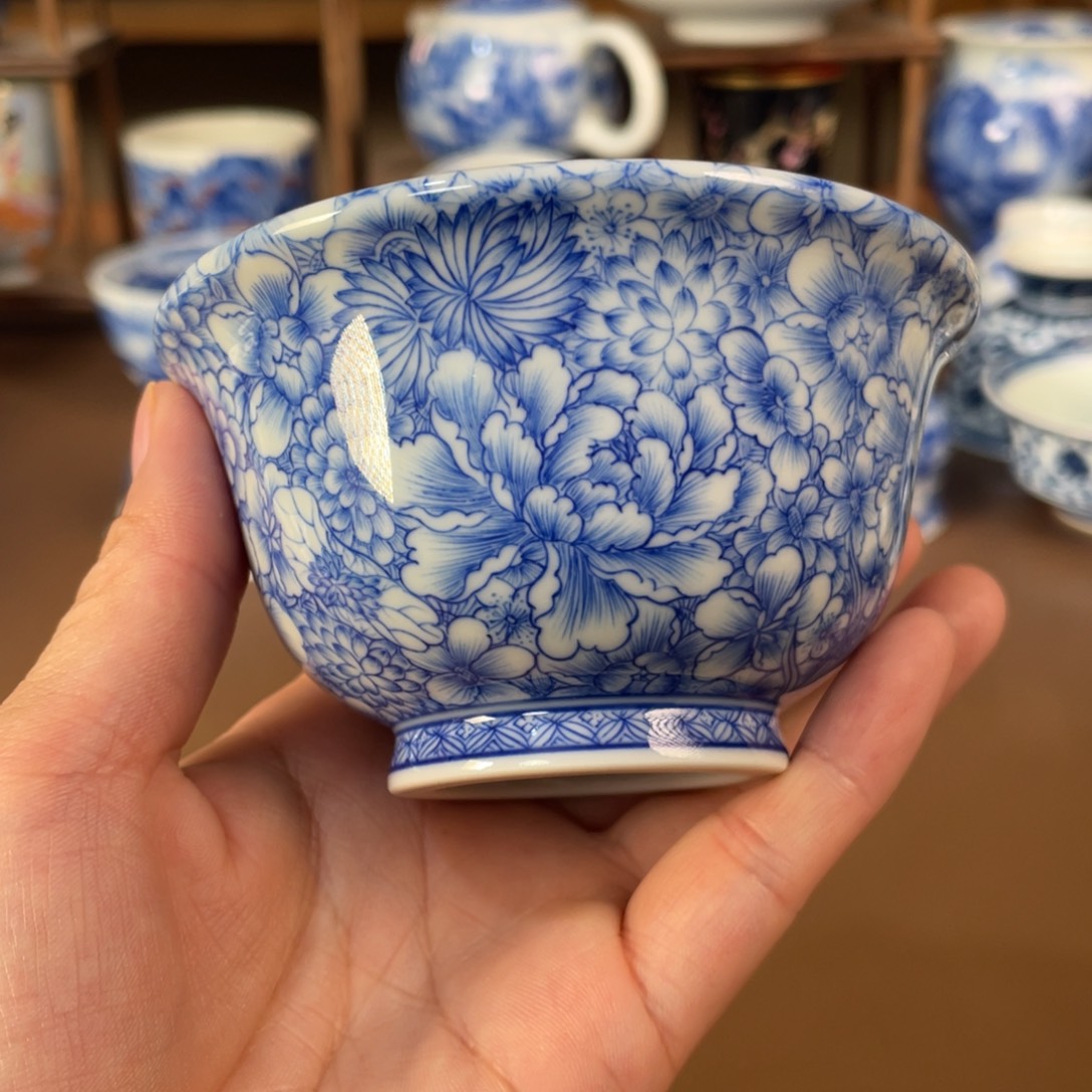 景德镇陶瓷手工手绘