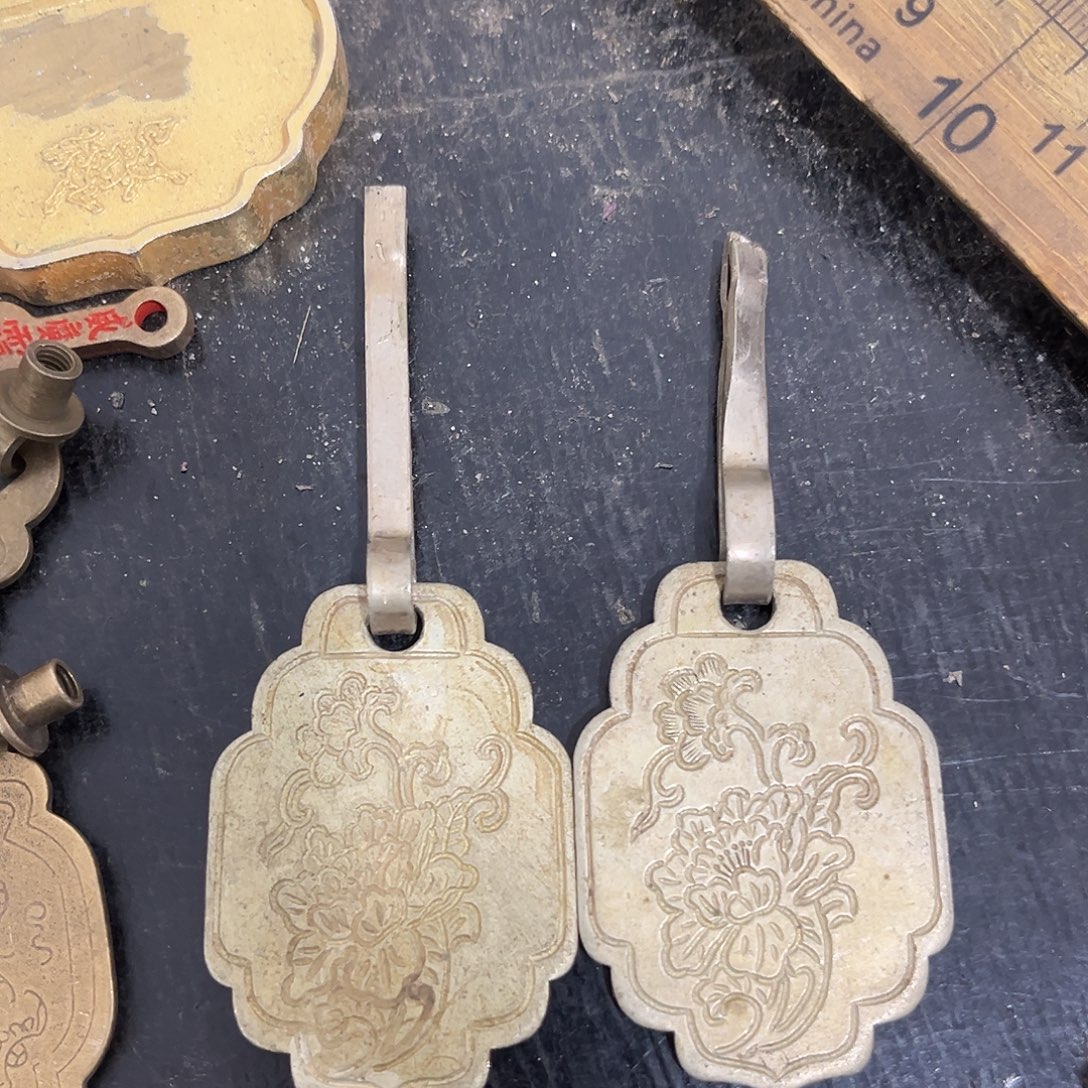 正***华闪电后铜摆件工艺品