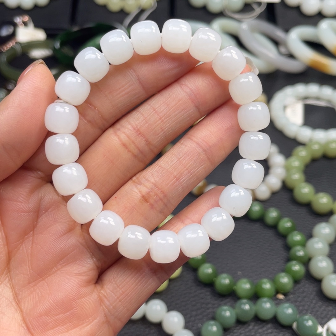 和田玉未镶嵌手链