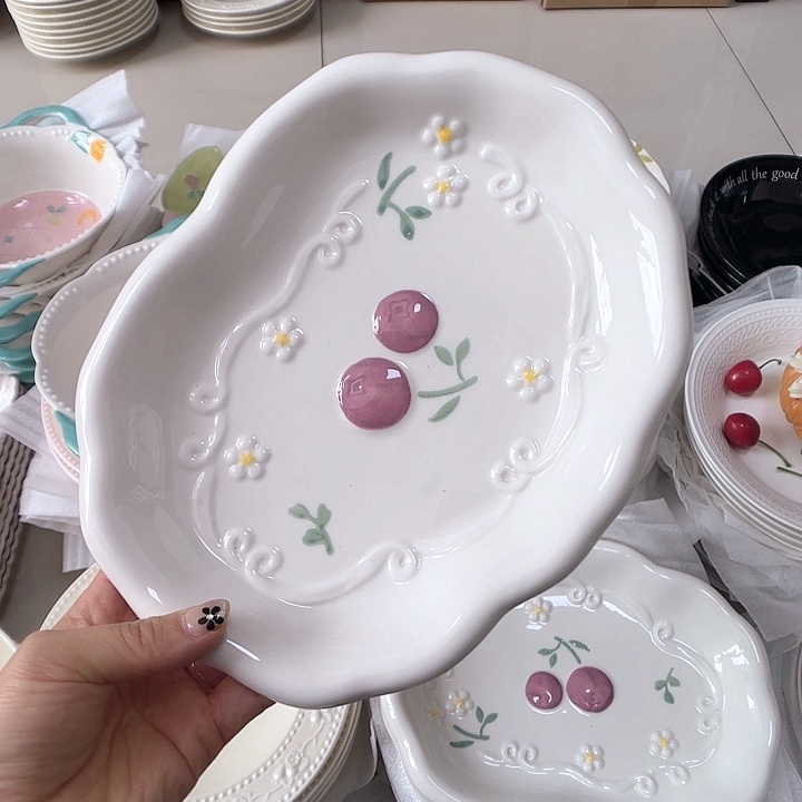 瓷片瑕疵特价陶瓷长盘