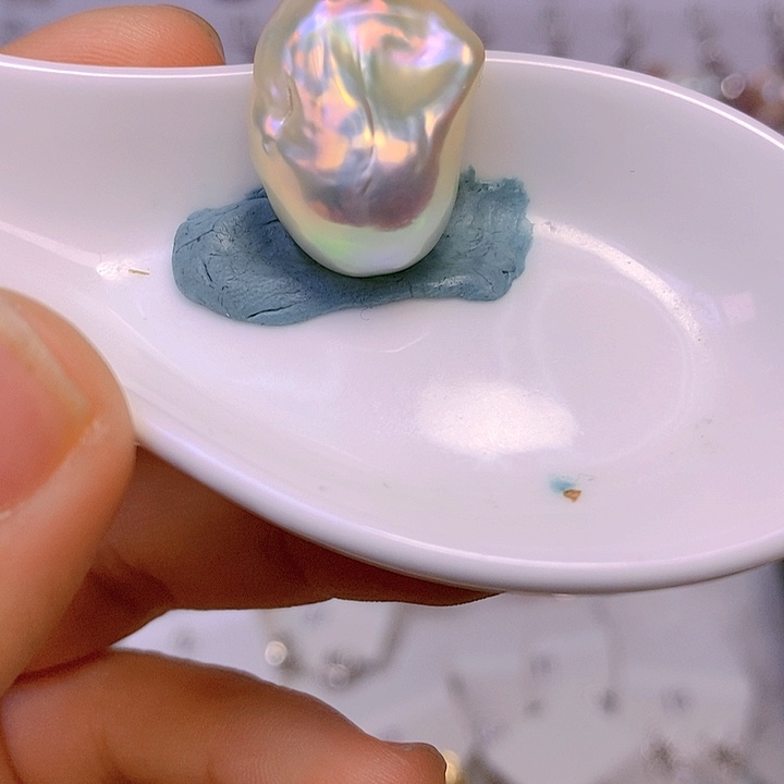 淡水珍珠颈饰合金