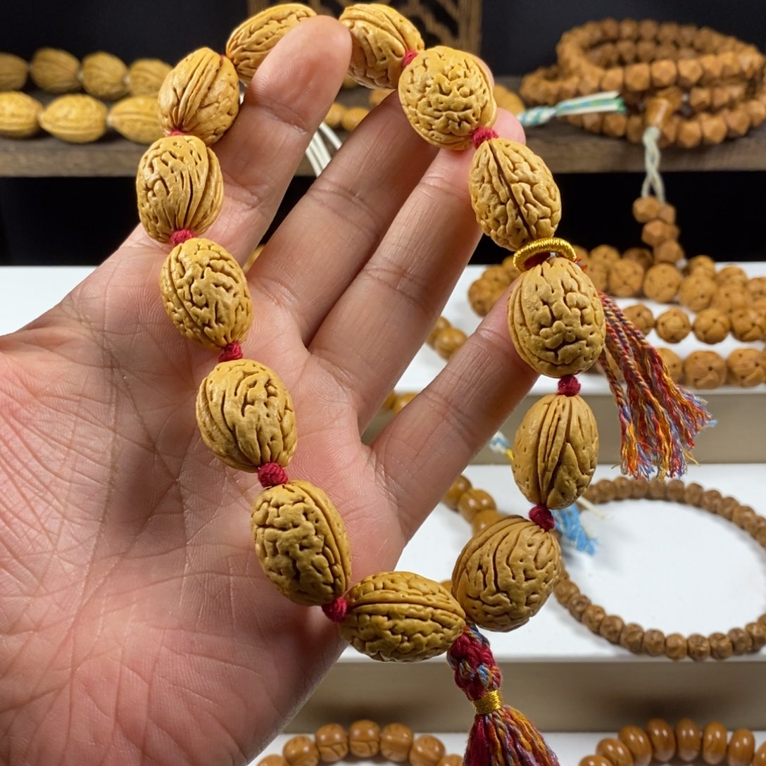 八***豆吊坠桃核钱袋子原皮手持