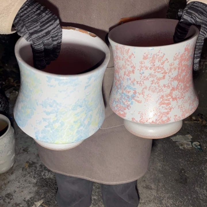 紫砂花盆口18高25瑕疵瑕疵