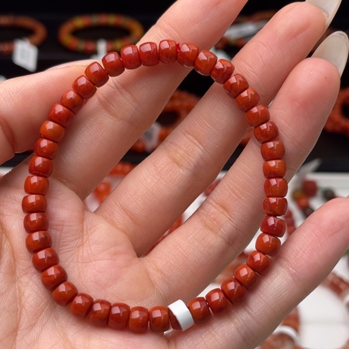 南红玛瑙瓦西高品火焰直切手串5mm未镶嵌