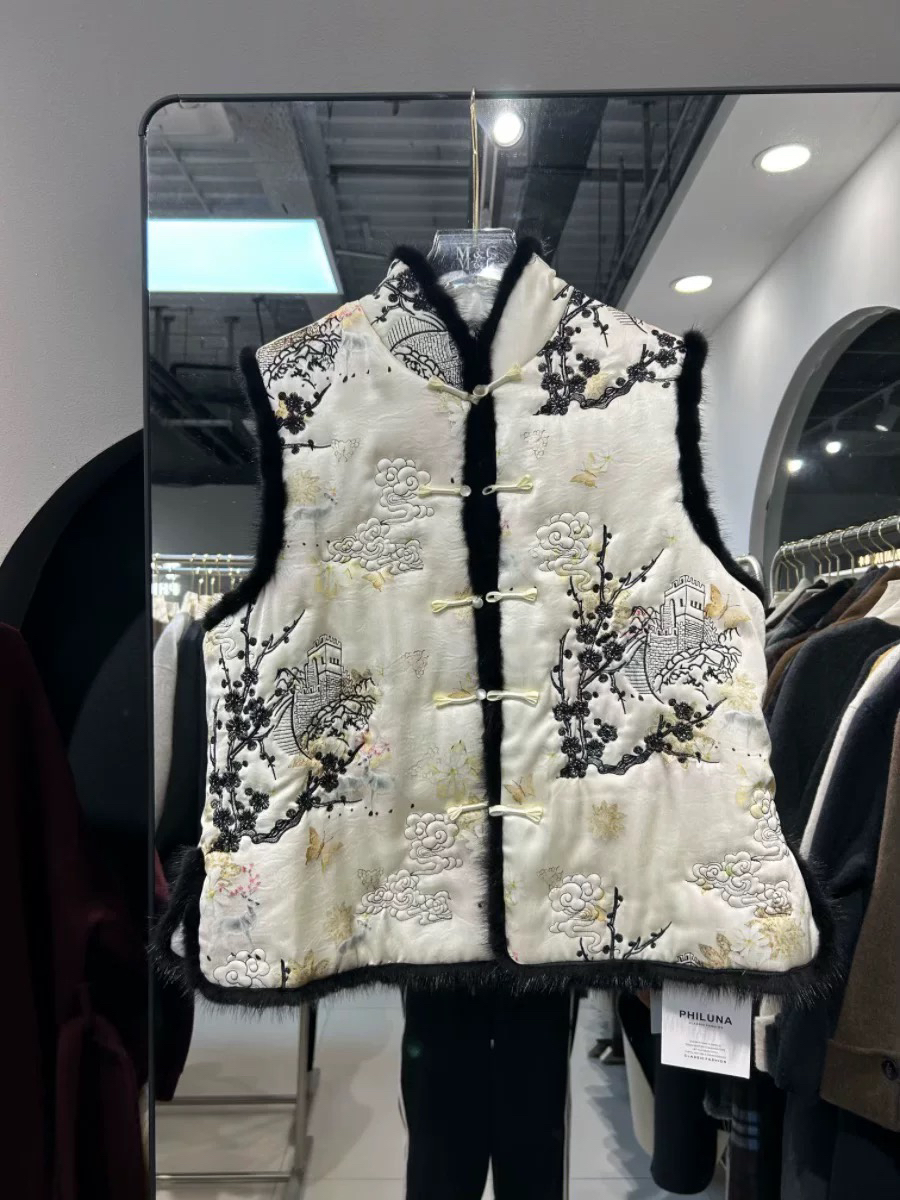 冬季新款复古刺绣拼接加棉国风马甲背心女